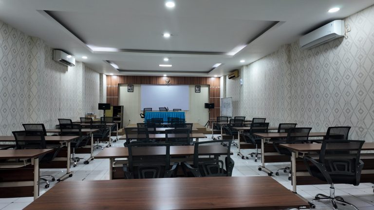Kelas C - 8